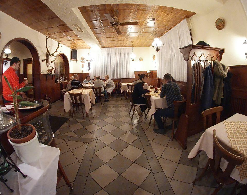 Gasthaus Hirschberg Hotel Лудвигсбург Екстериор снимка