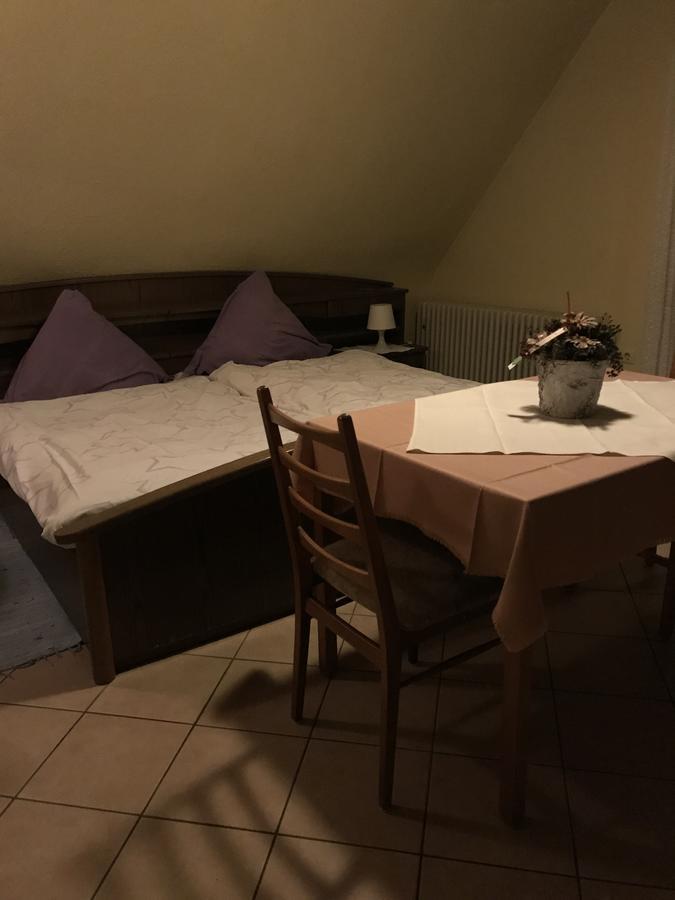 Gasthaus Hirschberg Hotel Лудвигсбург Екстериор снимка